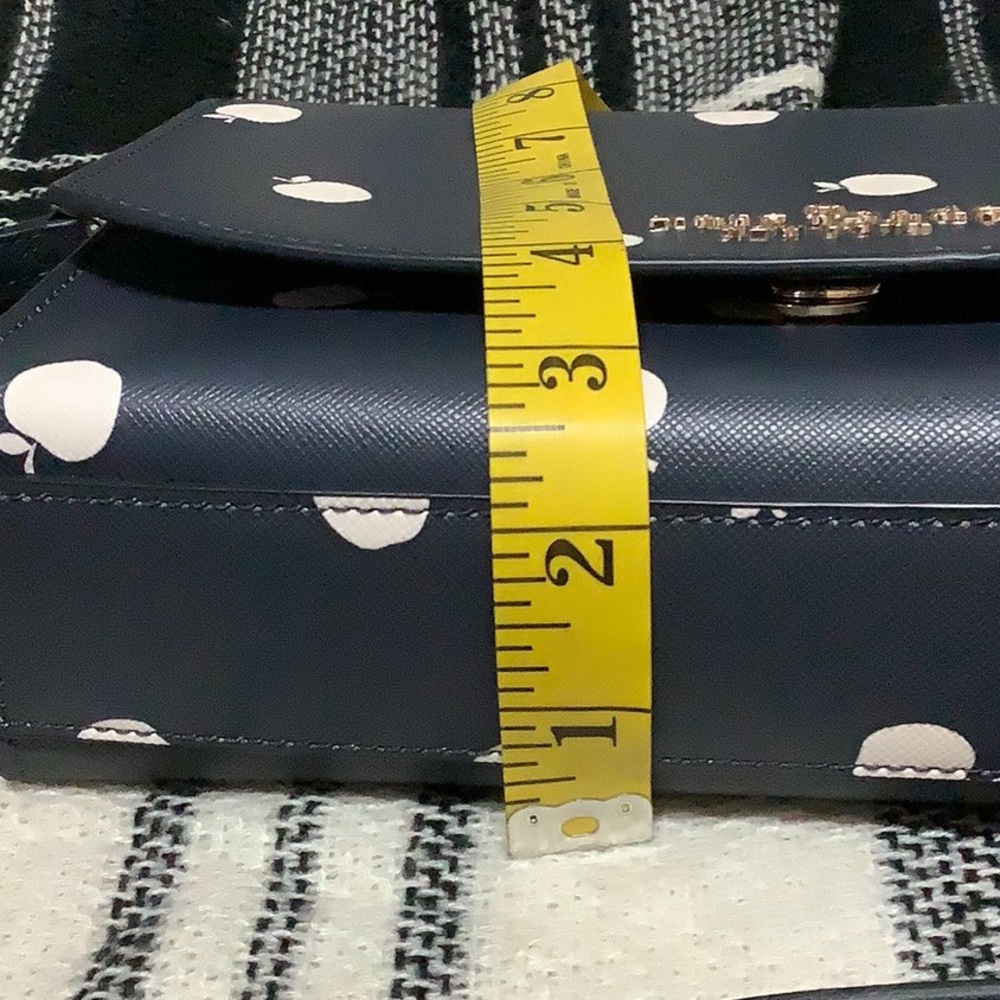 Kate spade Carson orchard toss blue apple print purse - Picture 12 of 13